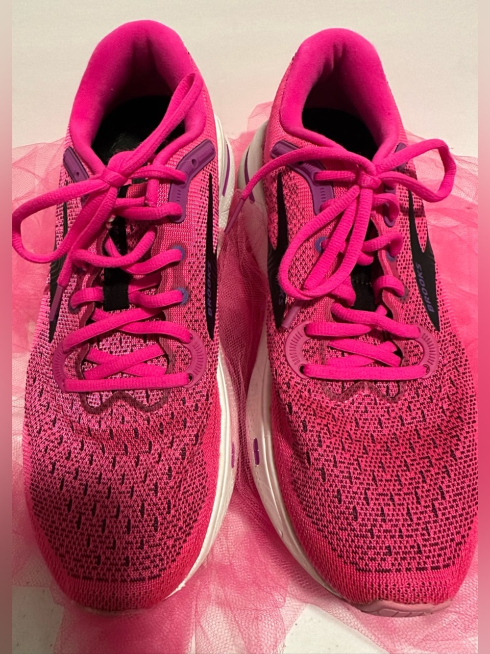 Women’s Brooks Pink Running Sneakers - Lightweight Comfort - Picture 2 of 5